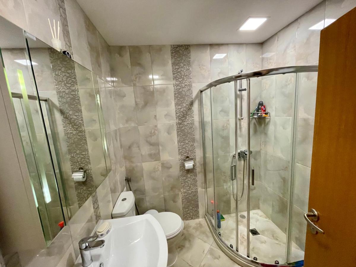 Astoria Apartment Veliko Tŭrnovo Exterior photo
